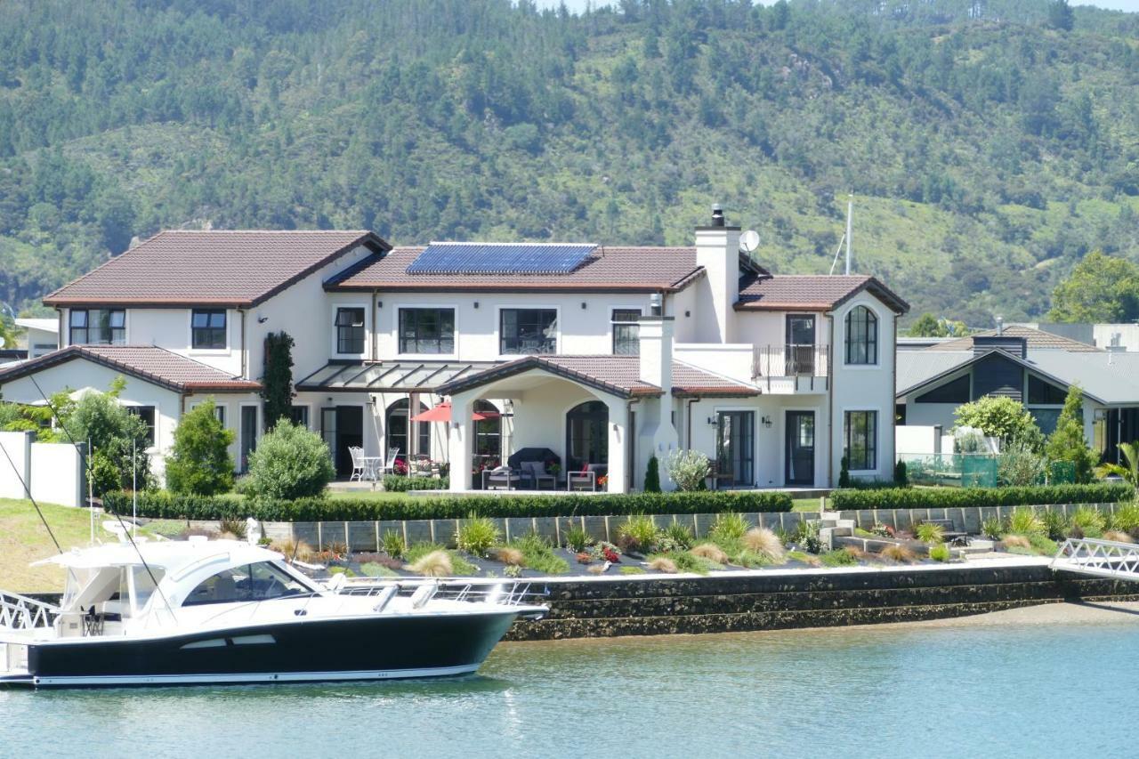 Casa Aquila Bed and Breakfast Whitianga Eksteriør billede